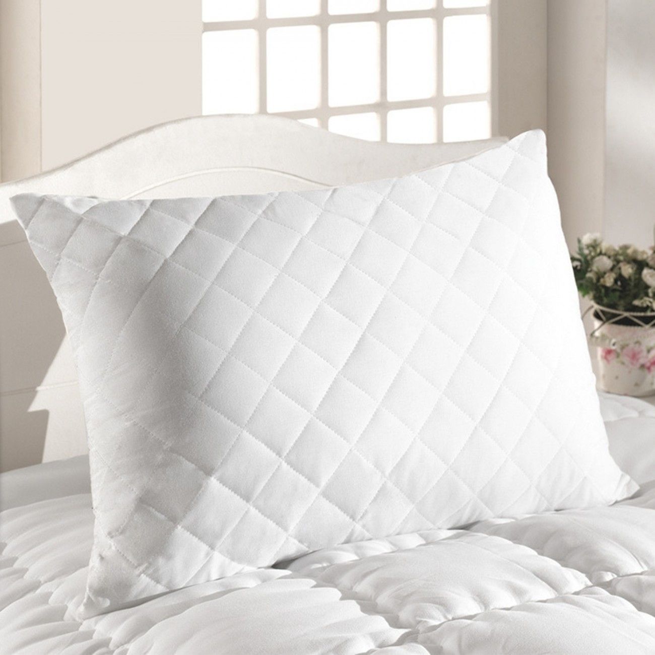 Perna-alba-matlasata-50-70-cm.jpg