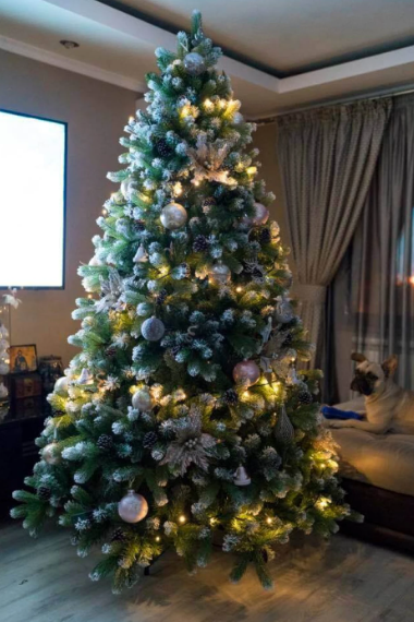 Brad Artificial Graz si conuri 210cm